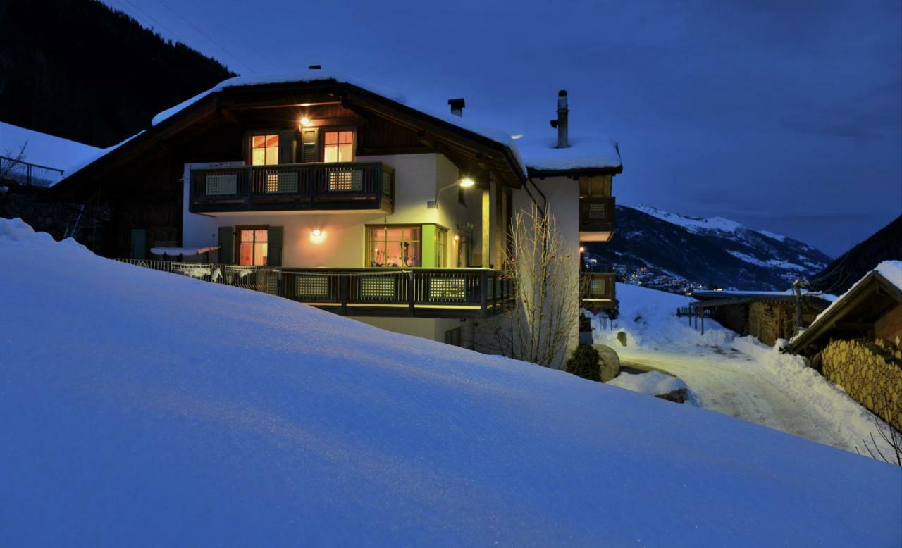 Agritur Volpaia Rooms And Apartments Vermiglio Exterior photo